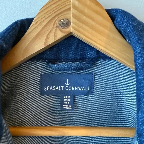 Seasalt Cornwall Denim Reading Rocks Chore Jacket - Picture 9 of 12
